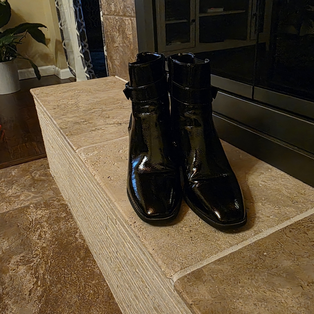 Bandolino Shiny Black Ankle Booties